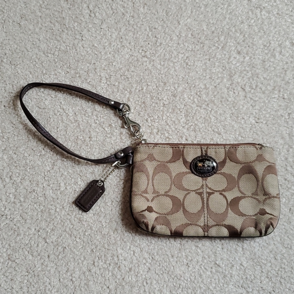 Coach wallet/wristlet